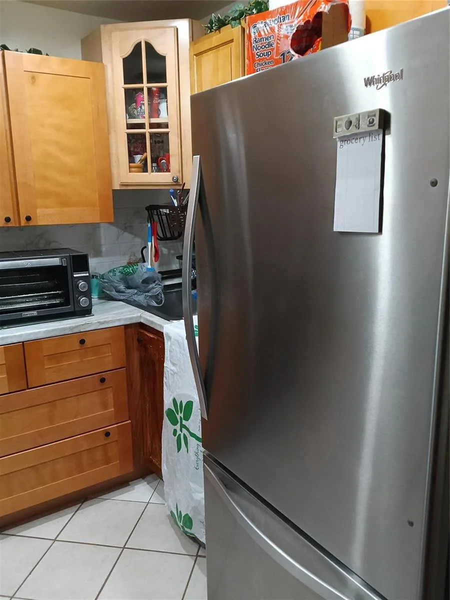 8390 Lagos De Campo Boulevard # 206, Tamarac, FL 33321