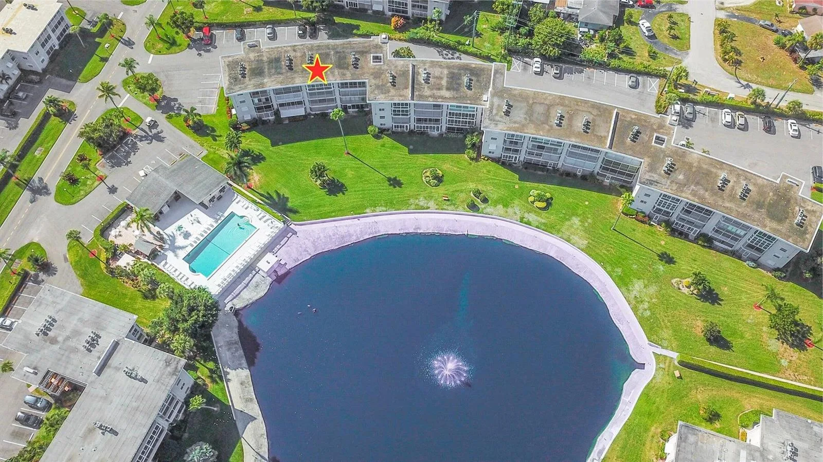 2728 GARDEN Drive N # 413, Lake Worth, FL 33461