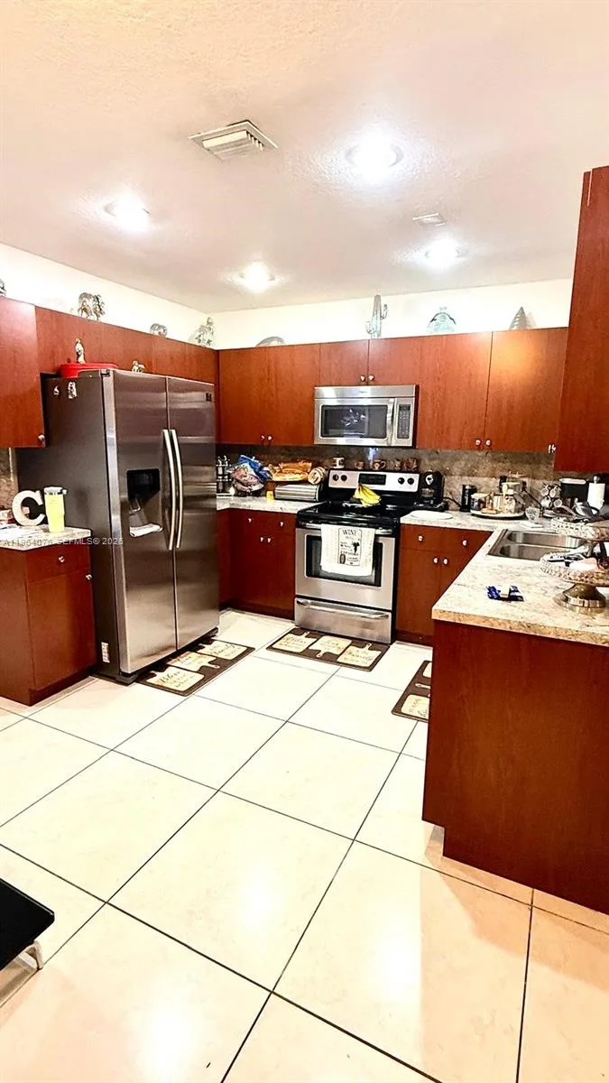 2800 NW 173rd Ter, Miami Gardens, FL 33056 photo 7