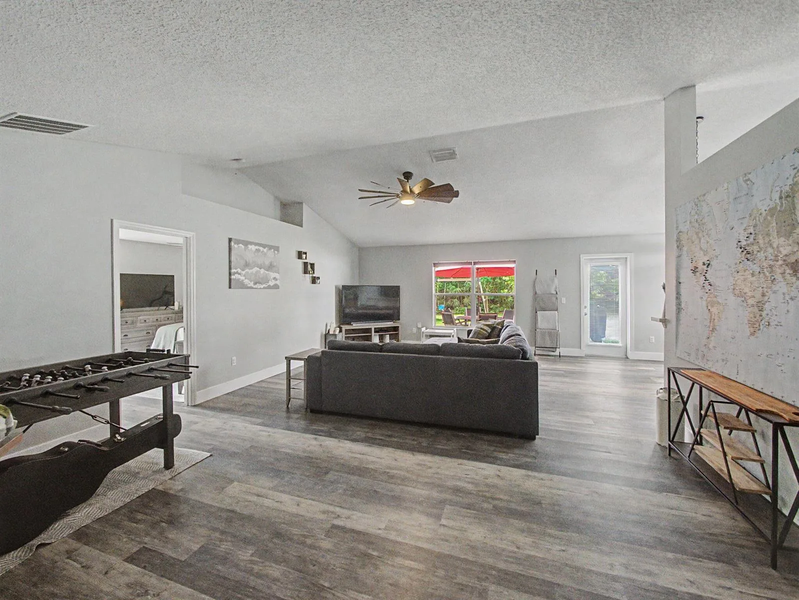 1550 SW Kosnar Avenue, Port St. Lucie, FL 34953 photo 11