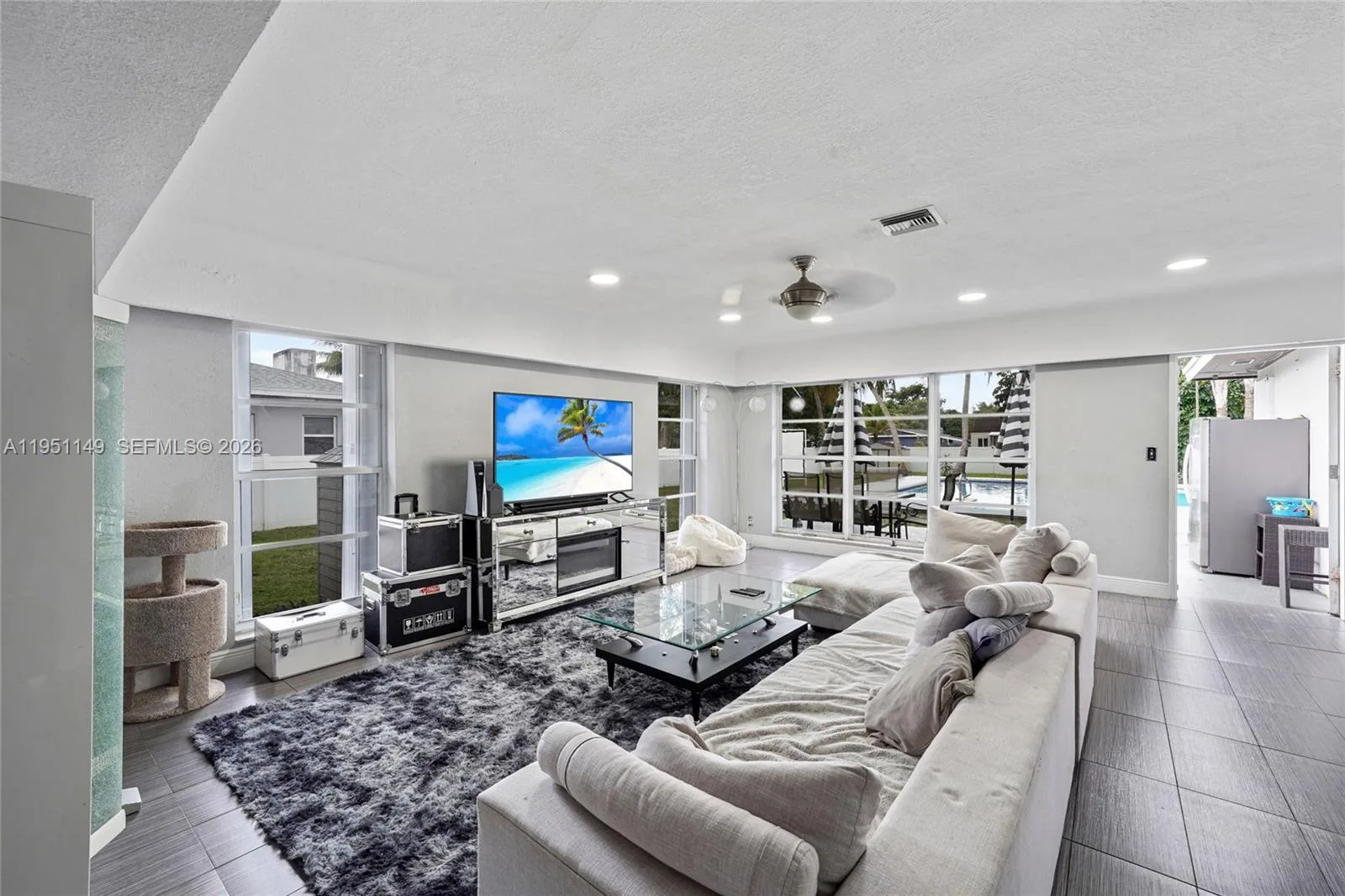 2534 Monroe St, Hollywood, FL 33020 photo 13