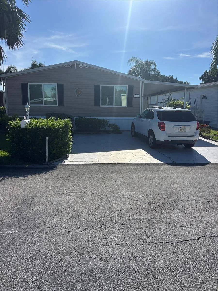 5116 NW 4th Avenue, Deerfield Beach, FL 33064