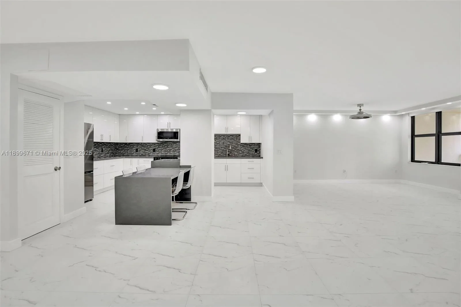 9801 Collins Ave # 15X, Bal Harbour, FL 33154 photo 8