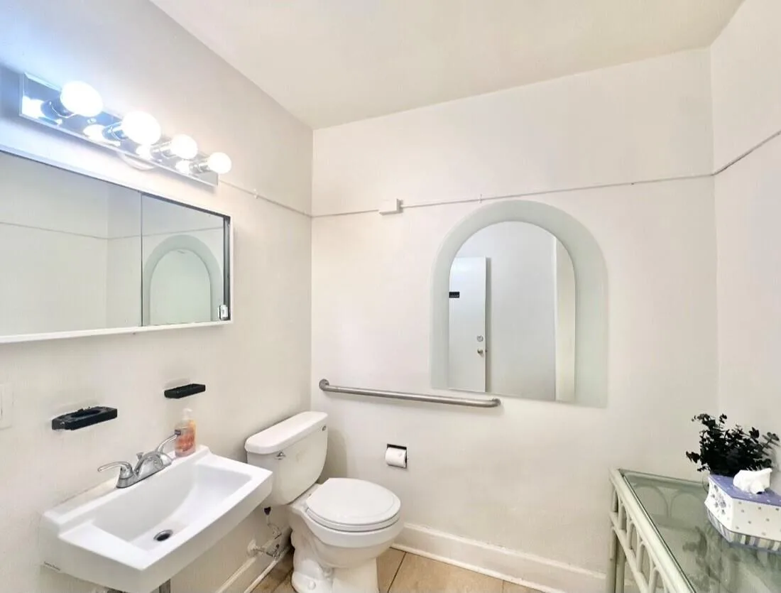 3600 Broadway # Multiple Units, West Palm Beach, FL 33407 photo 9