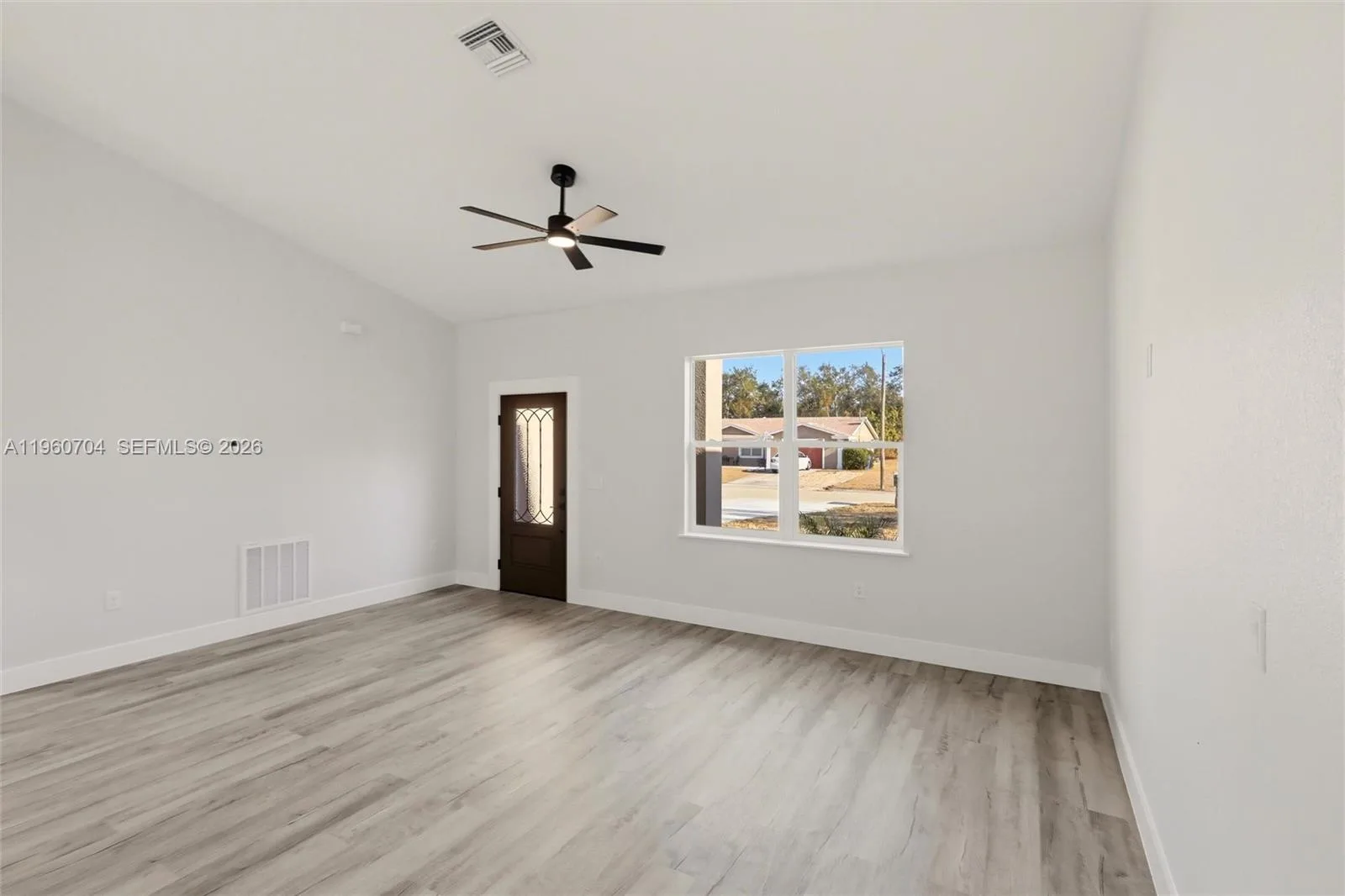3825 Citroen Dr, Sebring, FL 33872 photo 3