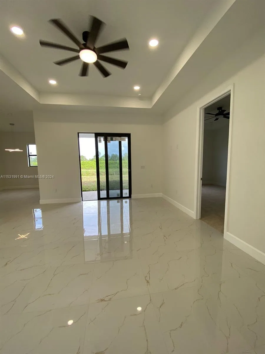 1054 Fayette Ave, Lehigh Acres, FL 33974 photo 3
