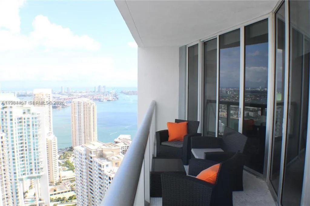 495 Brickell Ave # 5006, Miami, FL 33131 photo 2