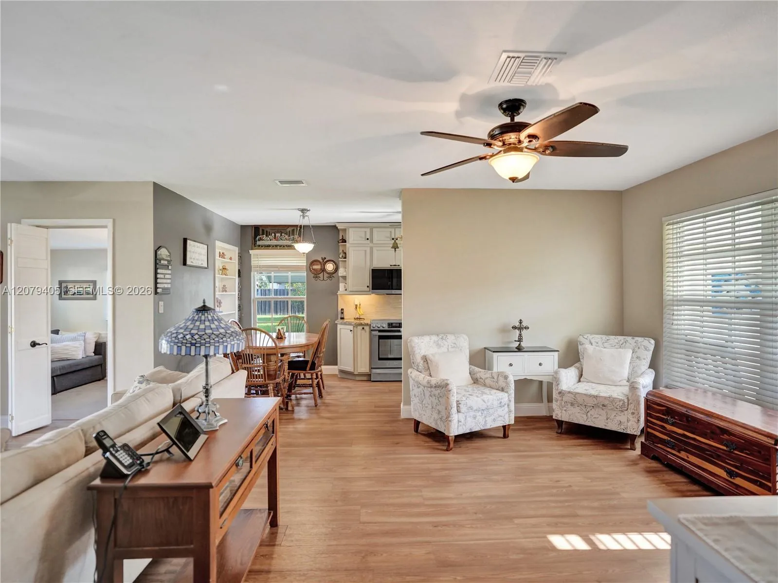 4681 NE 2nd Ave, Oakland Park, FL 33334 photo 5