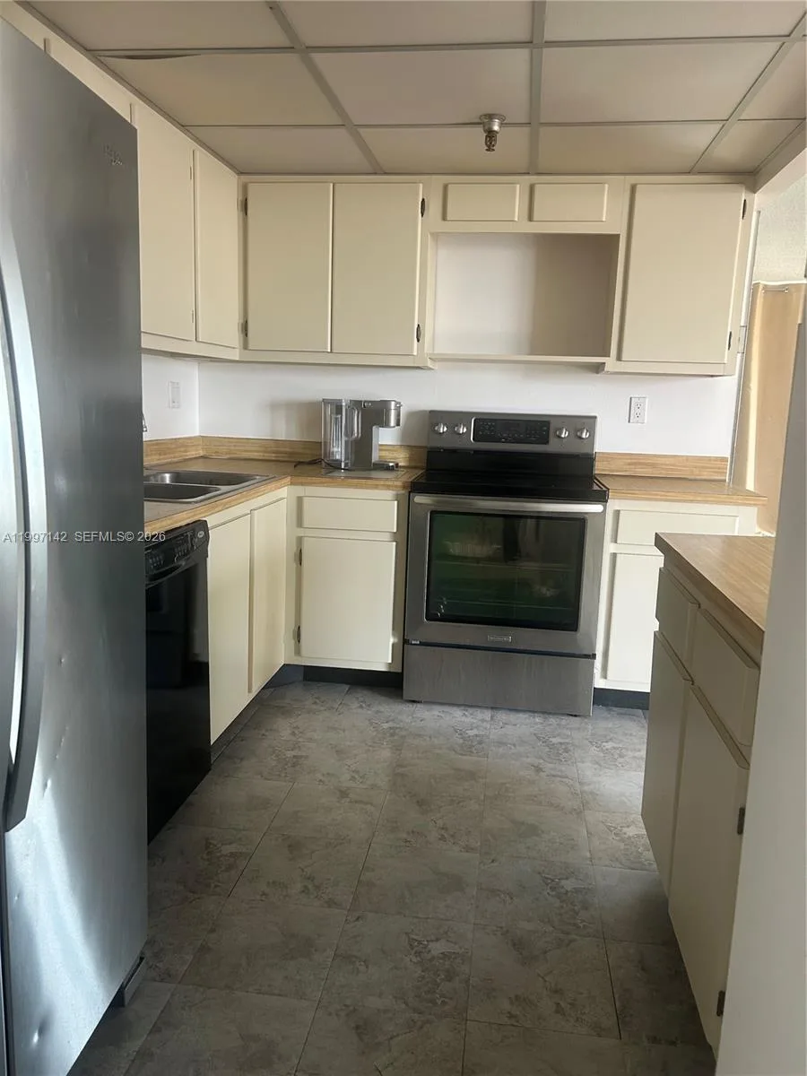 290 174th St # 2115, Sunny Isles Beach, FL 33160 photo 12