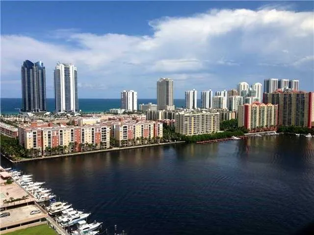 290 174th St # 2115, Sunny Isles Beach, FL 33160 photo 3