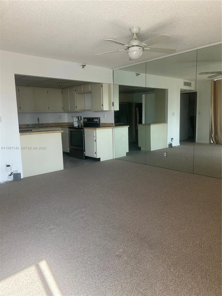 290 174th St # 2115, Sunny Isles Beach, FL 33160 photo 4