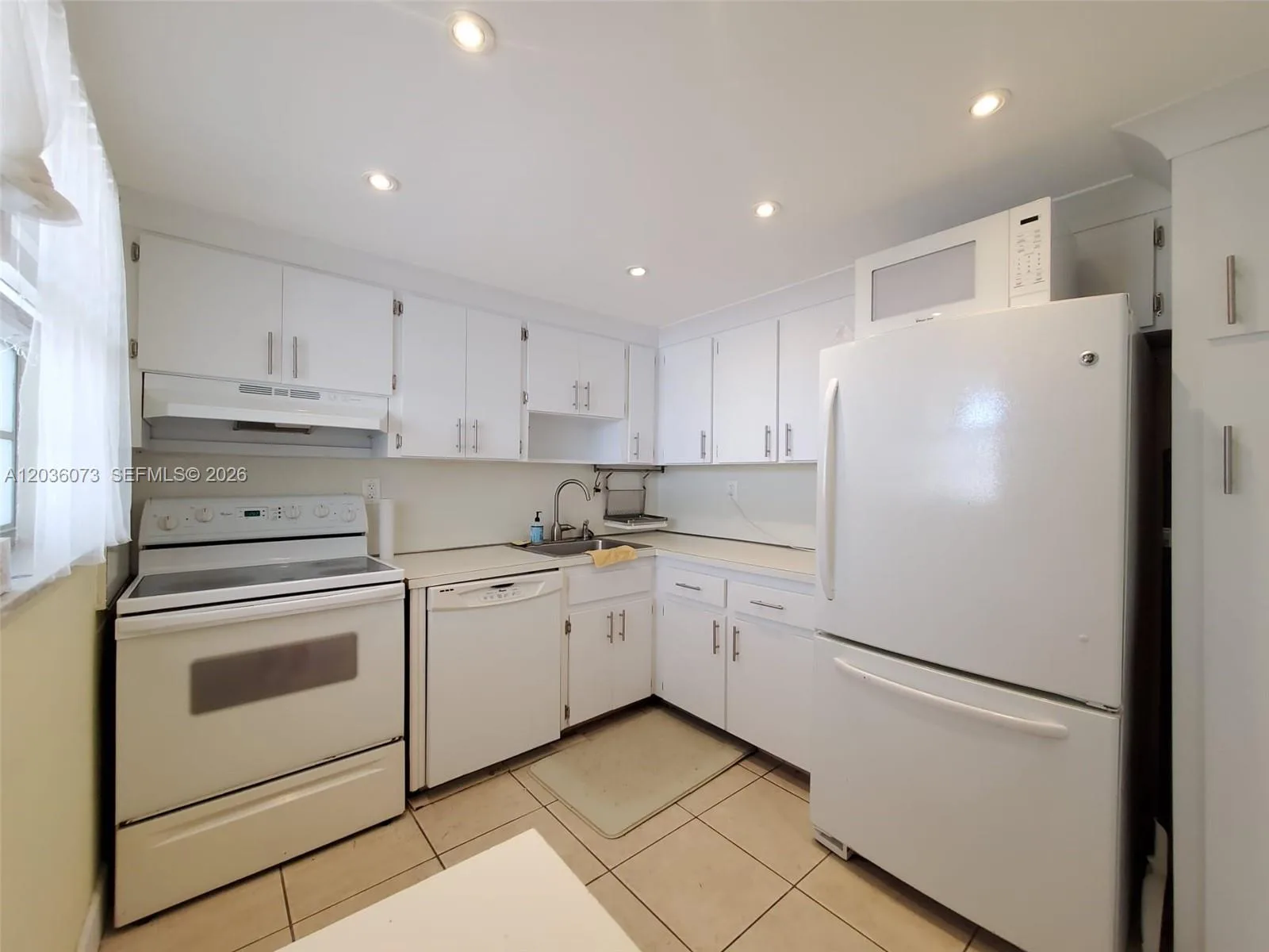 7900 Tatum Waterway Dr # 502, Miami Beach, FL 33141 photo 10