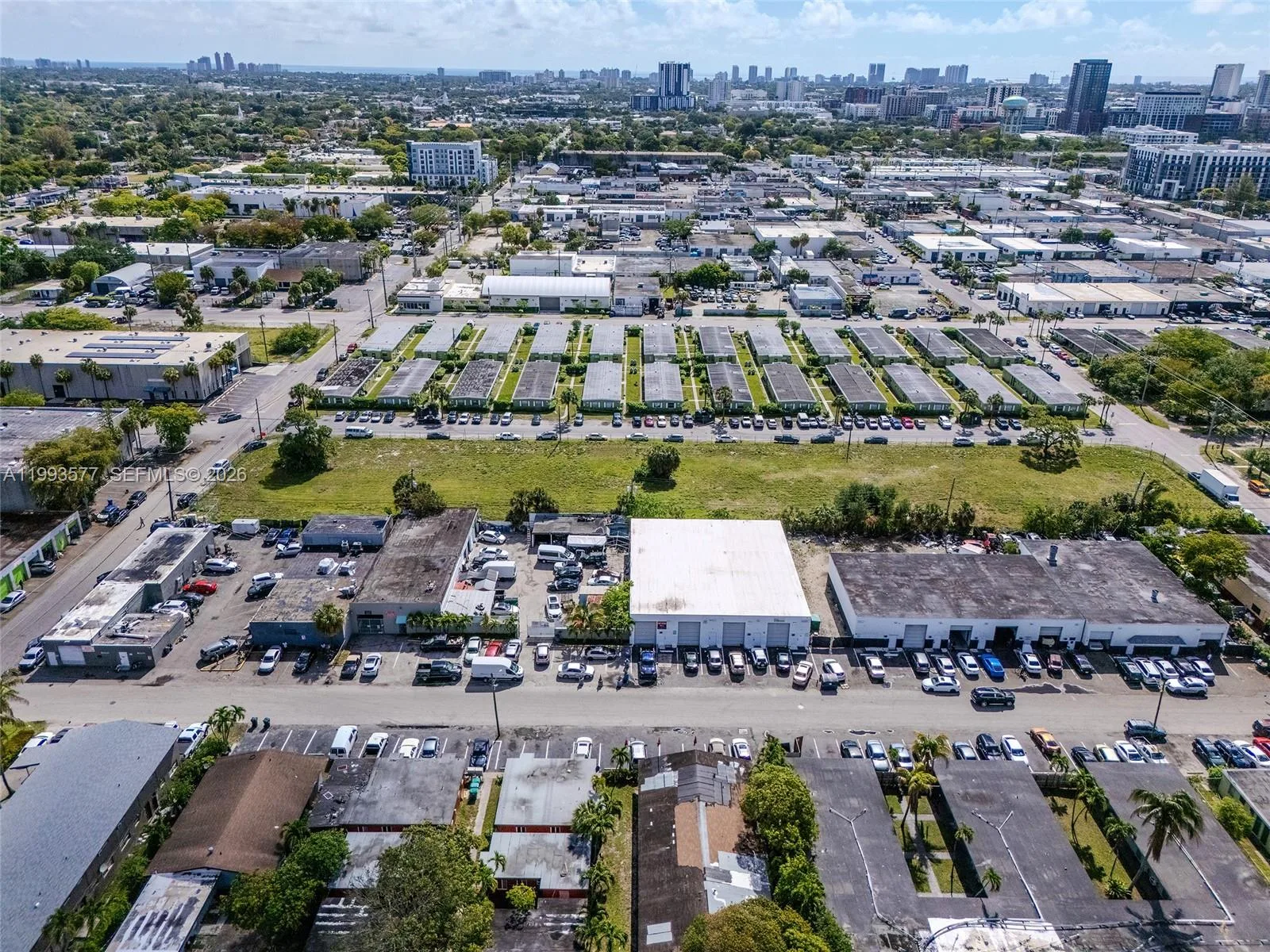 834 NW 10th Terr, Fort Lauderdale, FL 33311 photo 10