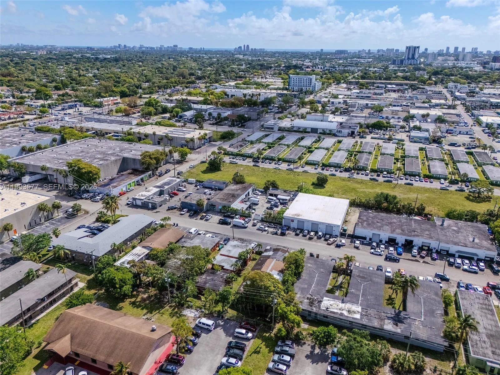 834 NW 10th Terr, Fort Lauderdale, FL 33311 photo 13