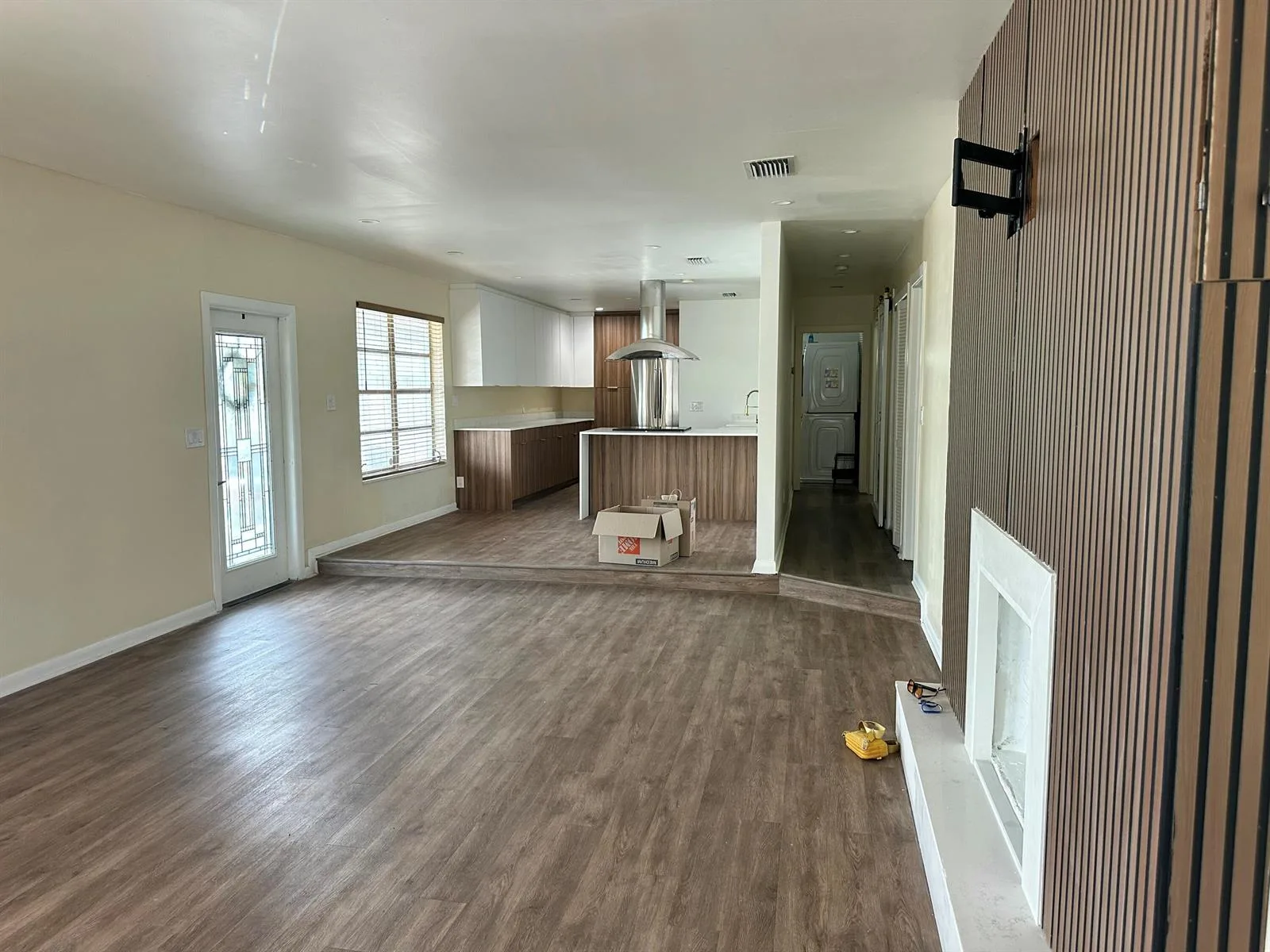 913 N B Street, FL 33460 photo 4