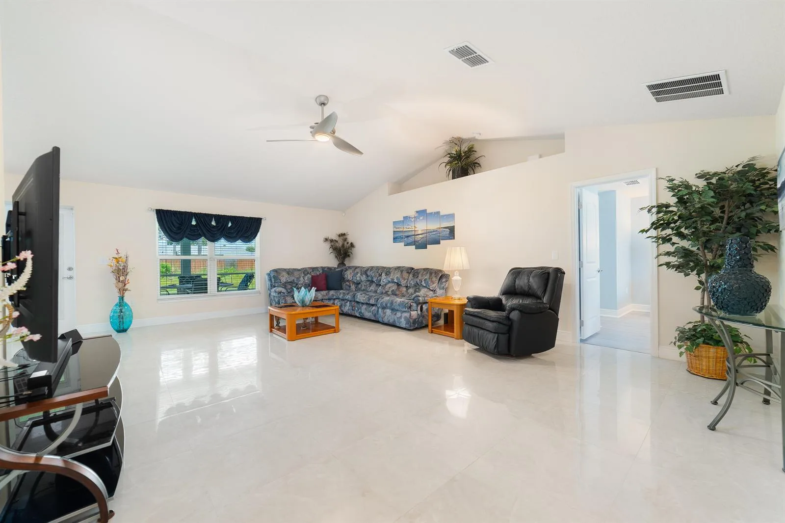 2601 SE Caladium Avenue, Port St. Lucie, FL 34952 photo 2