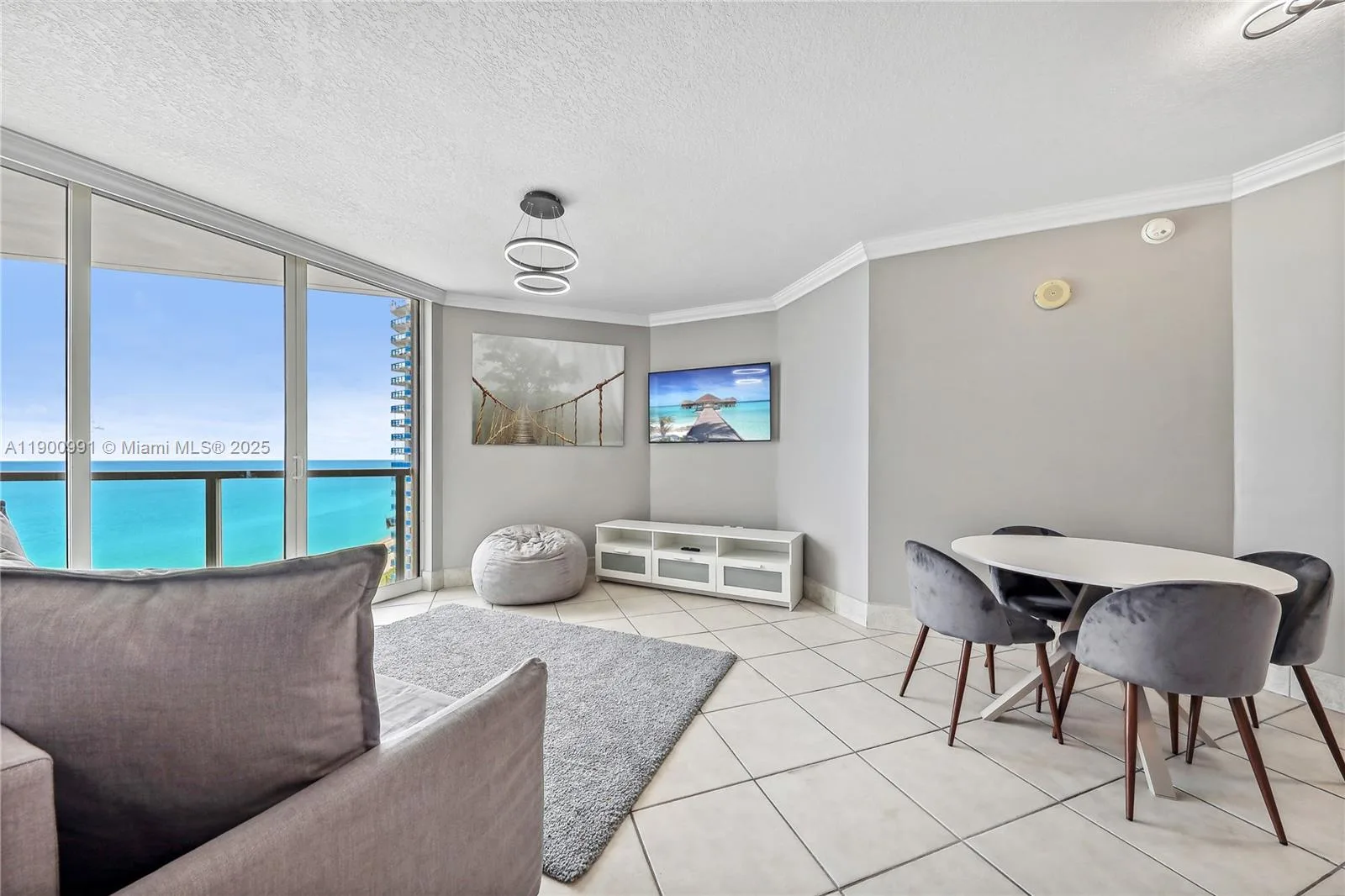 16699 Collins Ave # 2009, Sunny Isles Beach, FL 33160 photo 4
