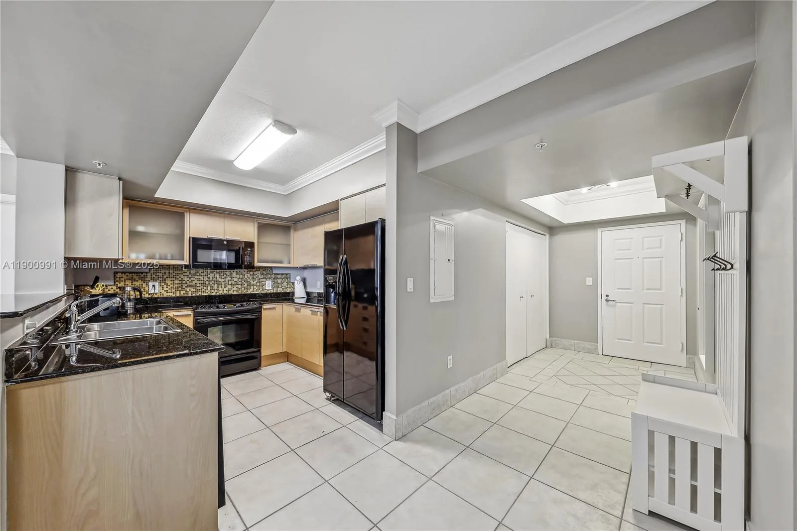 16699 Collins Ave # 2009, Sunny Isles Beach, FL 33160 photo 8