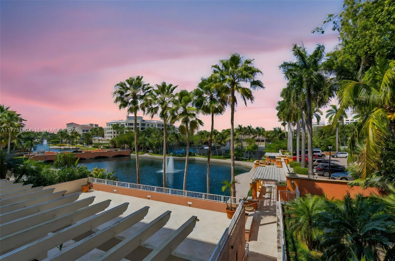 765 Crandon Blvd # 202, Key Biscayne, FL 33149
