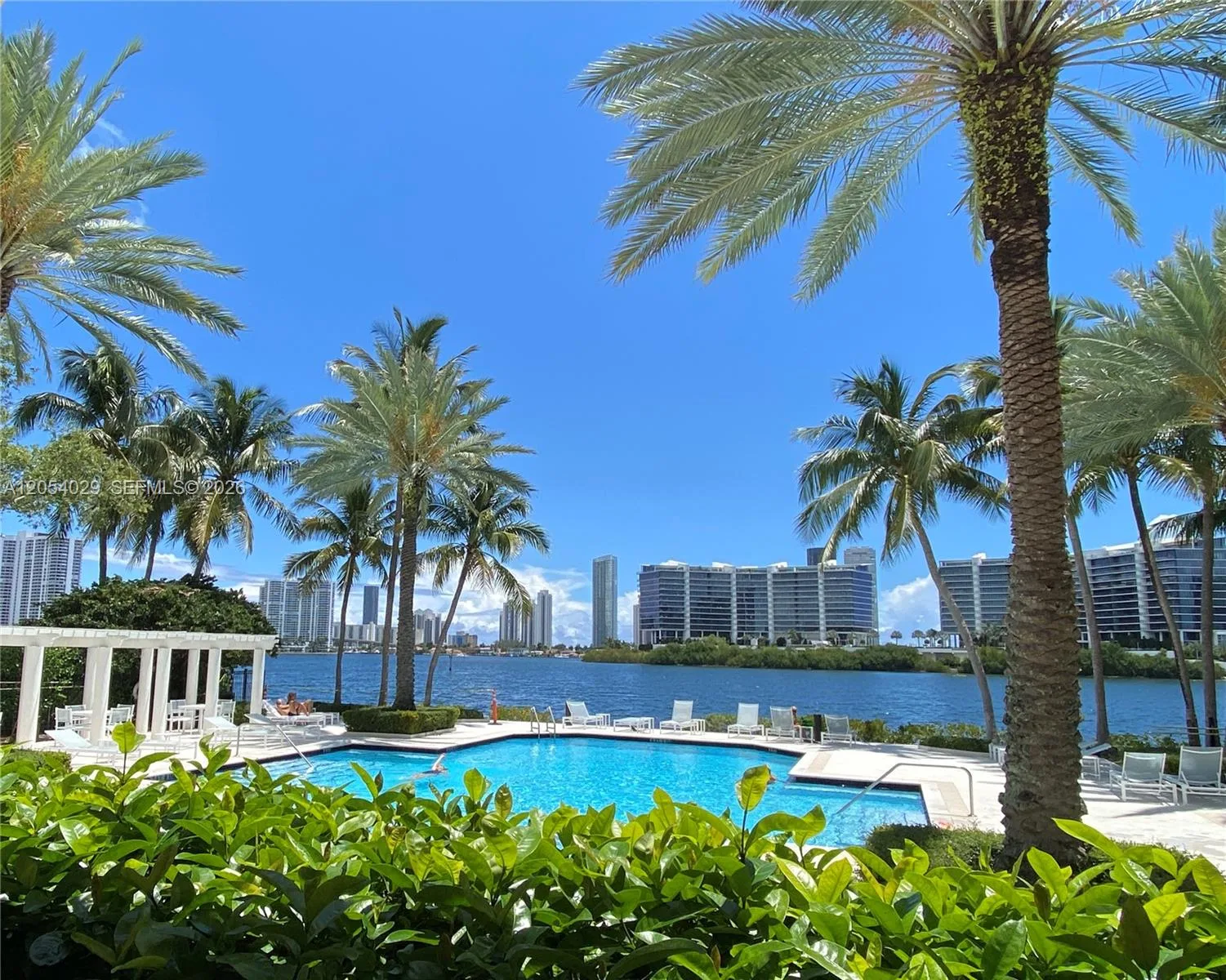3165 NE 184th St # 6205, Aventura, FL 33160