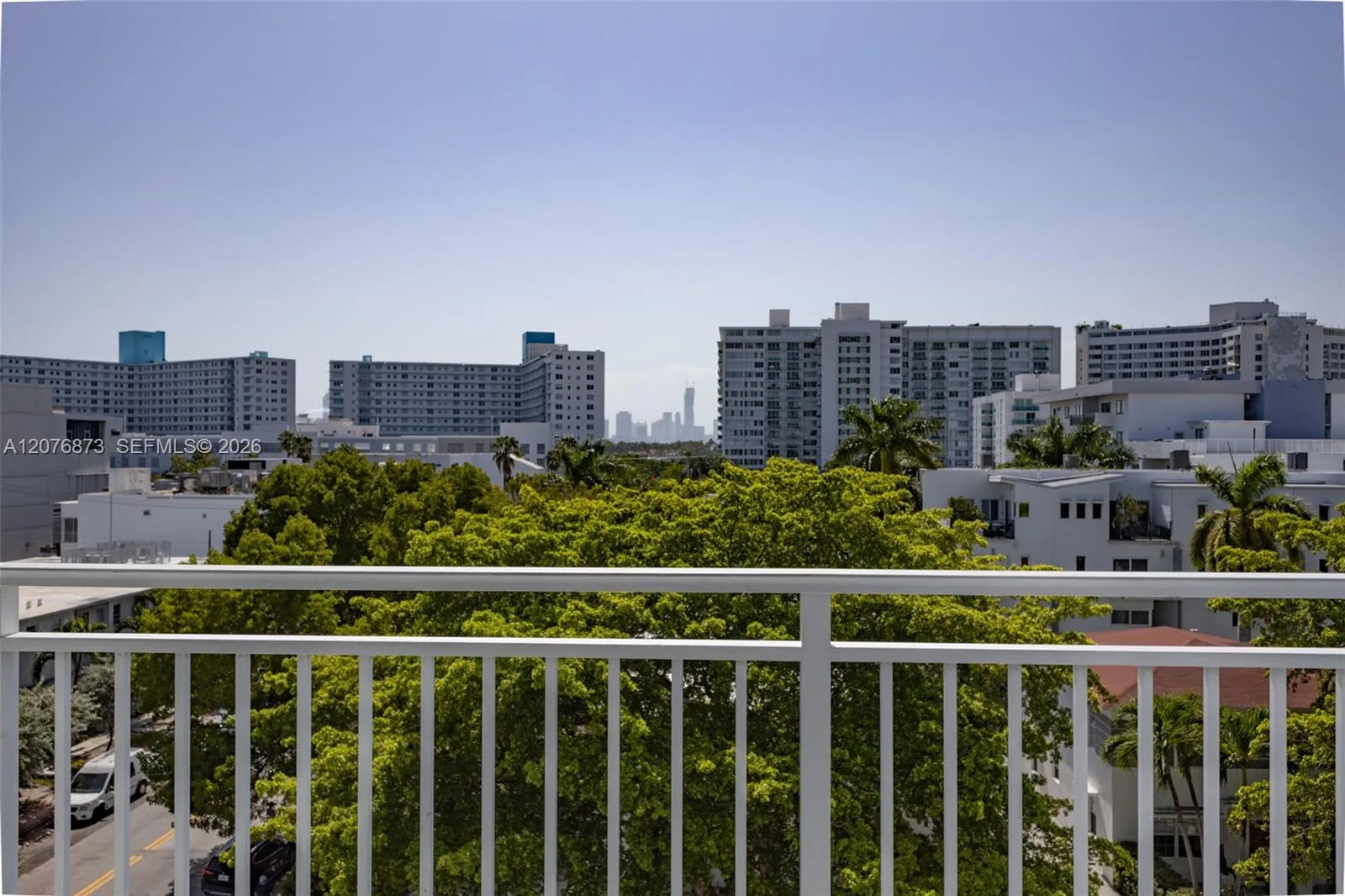 1045 10th St # 604, Miami Beach, FL 33139 photo 8