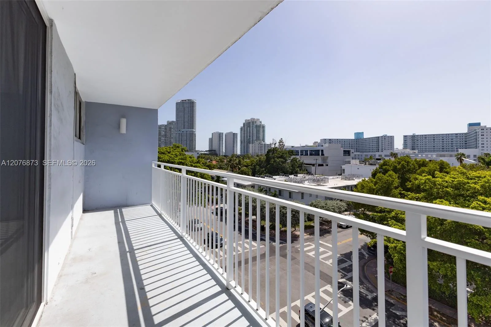 1045 10th St # 604, Miami Beach, FL 33139 photo 9