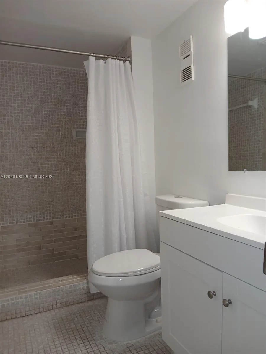 1300 Saint Charles Pl # 222, Pembroke Pines, FL 33026 photo 8