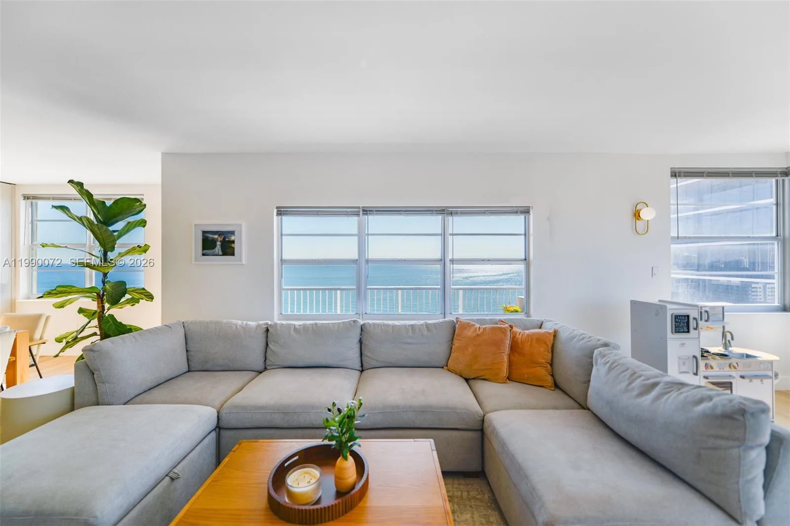 1980 S Ocean Dr # 17E, Hallandale Beach, FL 33009 photo 10
