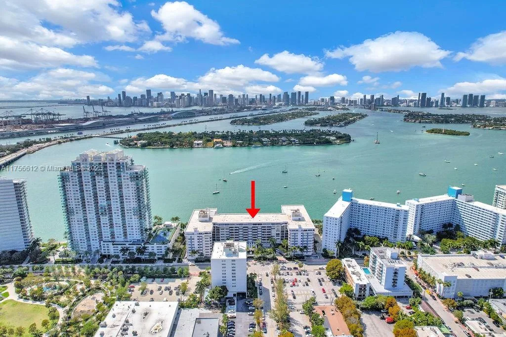 800 West Ave # 931, Miami Beach, FL 33139 photo 2