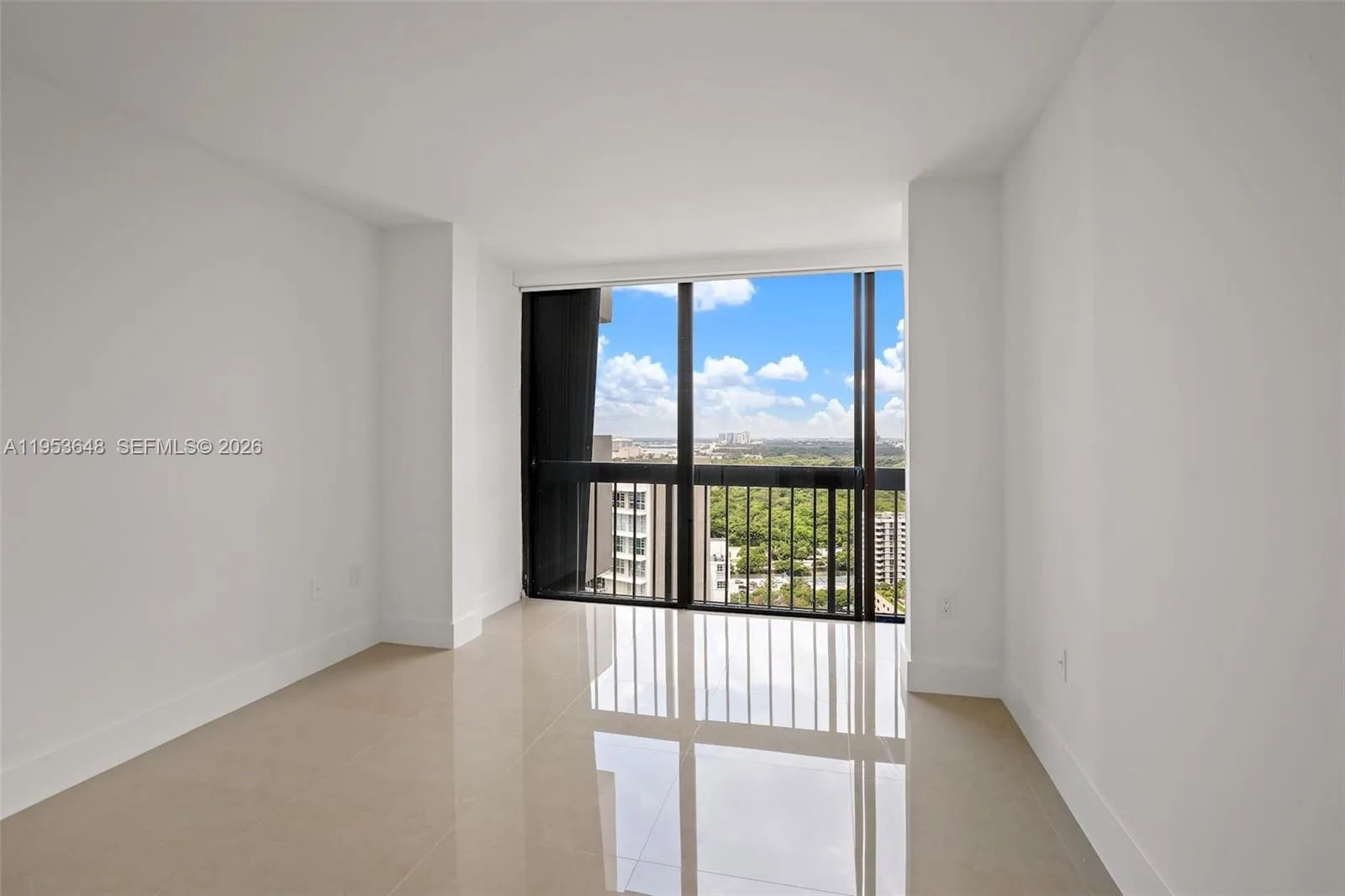 2333 Brickell Ave # 2710, Miami, FL 33129 photo 3