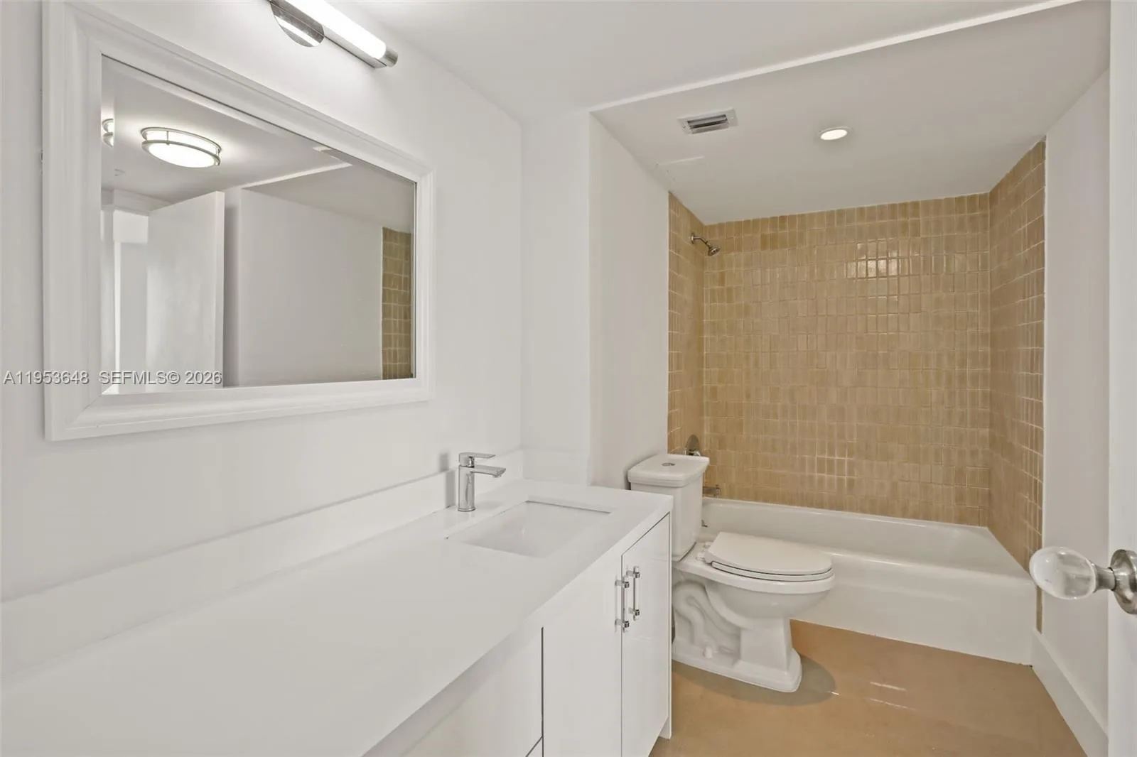 2333 Brickell Ave # 2710, Miami, FL 33129 photo 5