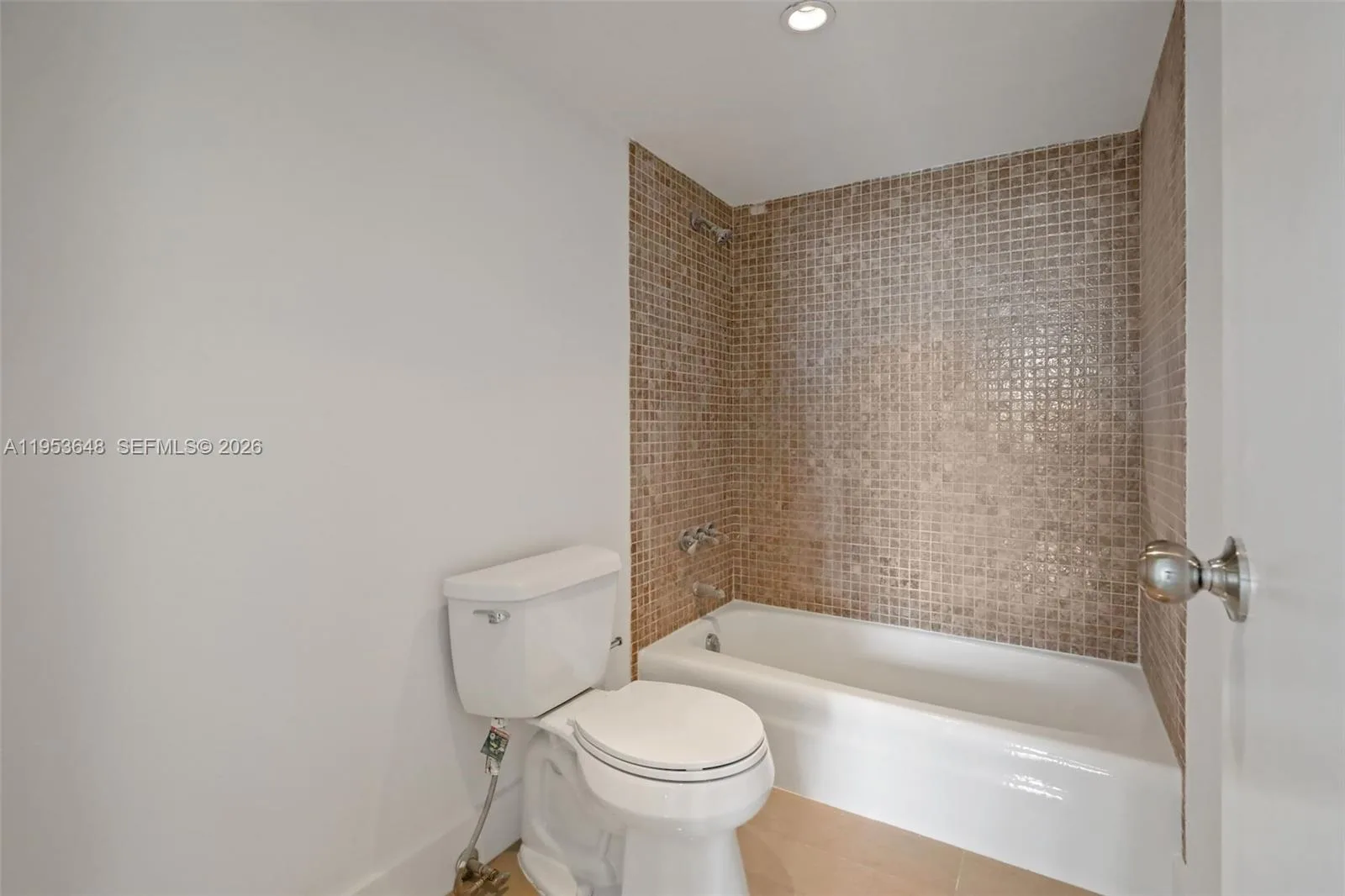 2333 Brickell Ave # 2710, Miami, FL 33129 photo 9