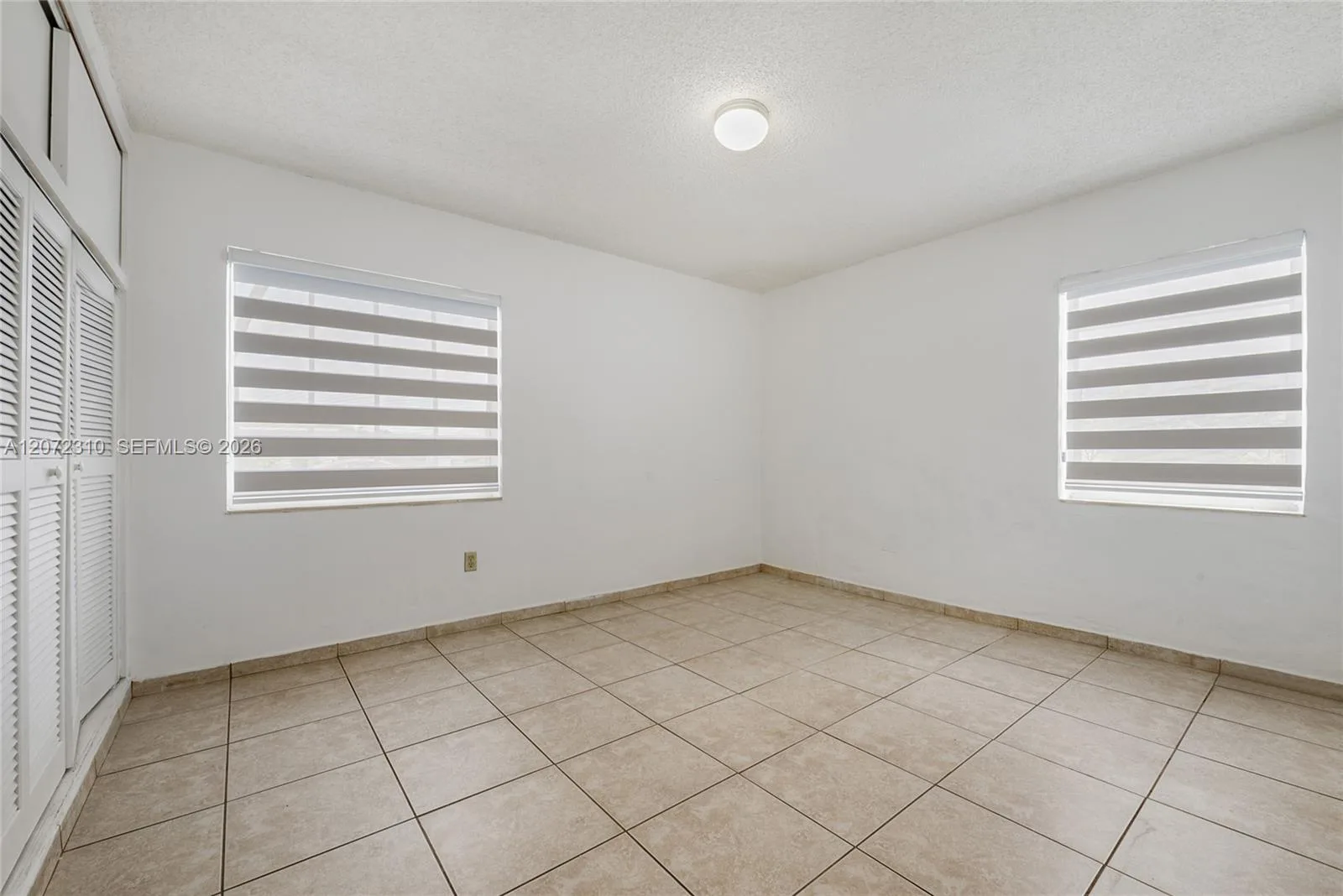 10240 SW 35th St, Miami, FL 33165 photo 10