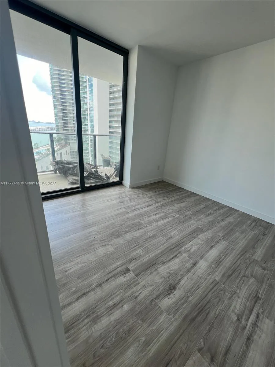 501 NE 31st St # 1402, Miami, FL 33137 photo 6