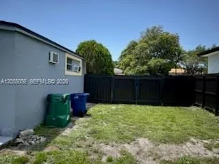 863 NW 139th St # #, Miami, FL 33168 photo 9