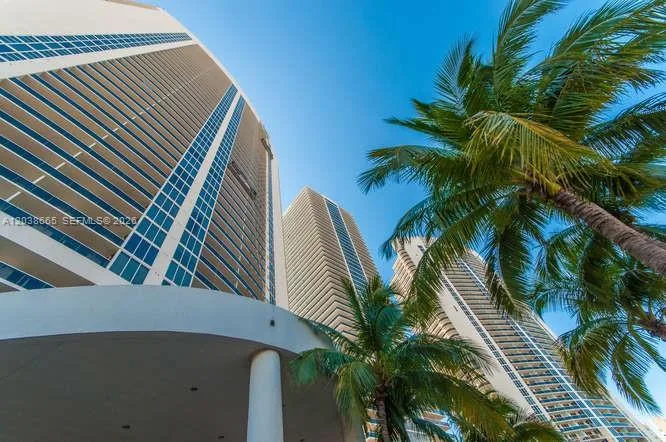 1800 S Ocean Dr # 3103, Hallandale Beach, FL 33009