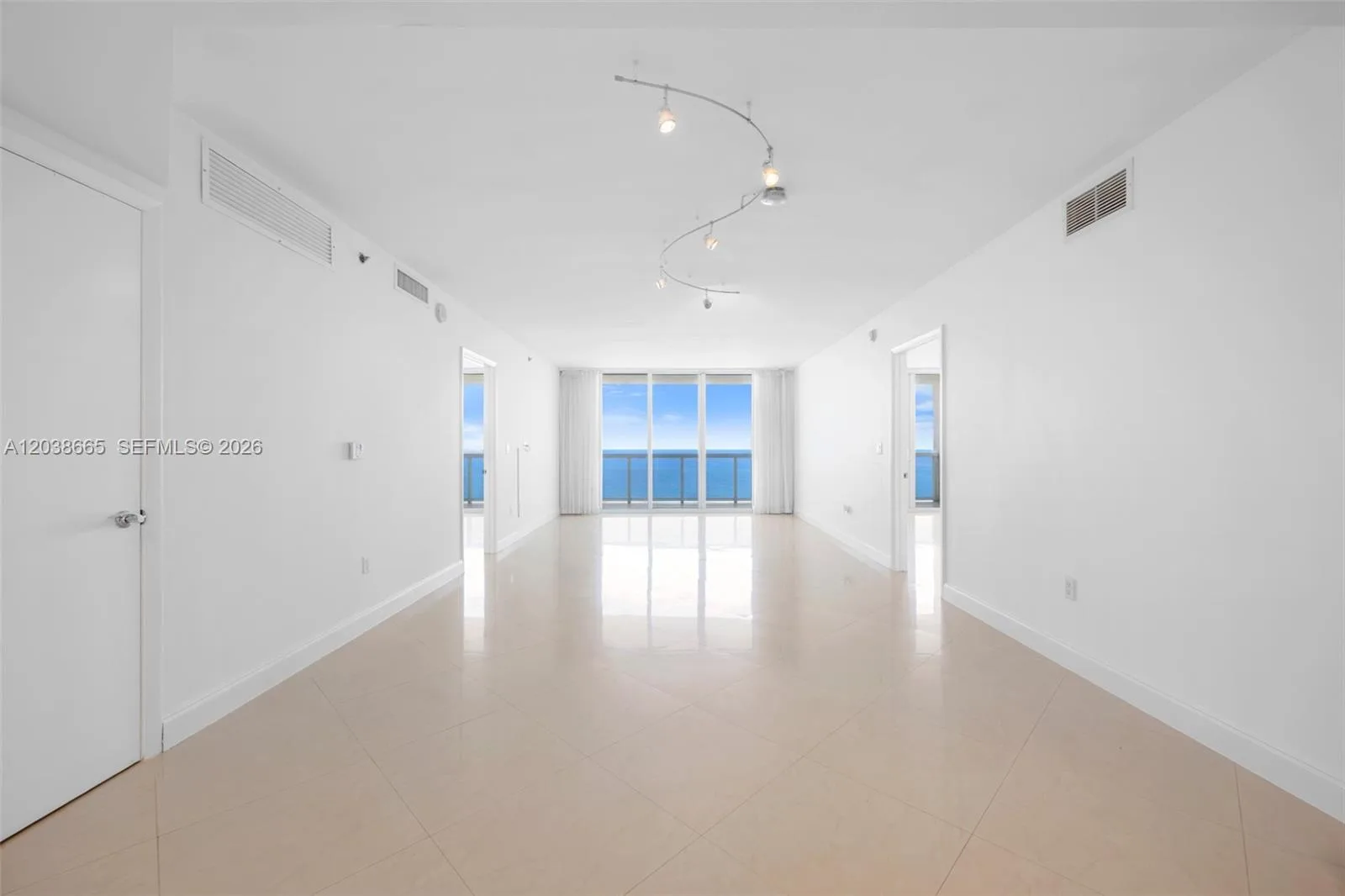 1800 S Ocean Dr # 3103, Hallandale Beach, FL 33009 photo 9