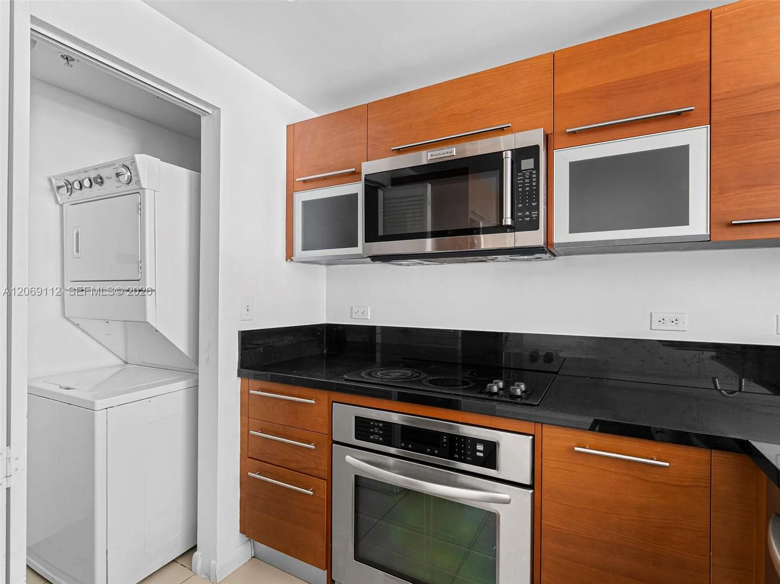 244 Biscayne Blvd # 2109, Miami, FL 33132 photo 12