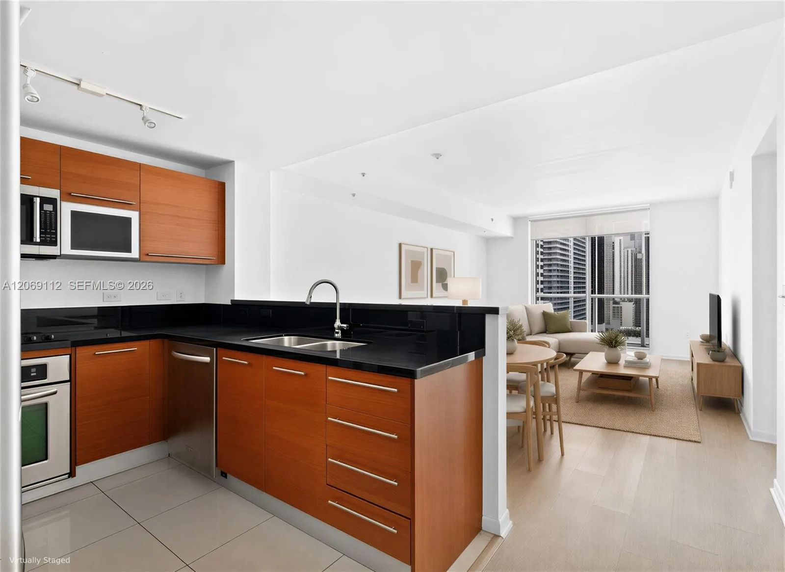 244 Biscayne Blvd # 2109, Miami, FL 33132 photo 9