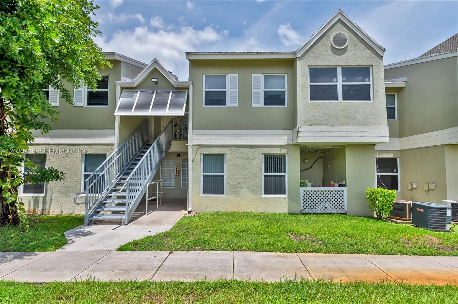 17485 NW 67th Ct # D-21, Hialeah, FL 33015