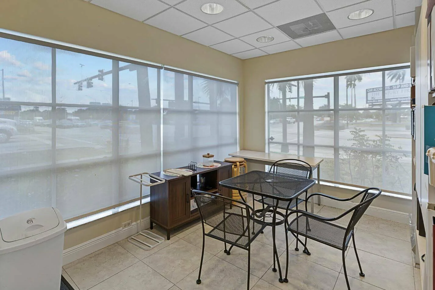 100 E COMMERCIAL Boulevard, Oakland Park, FL 33334 photo 5