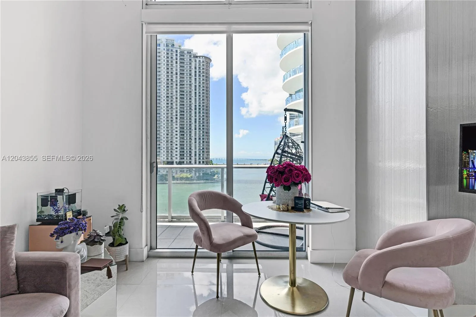 300 S Biscayne Blvd # L-612, Miami, FL 33131 photo 12