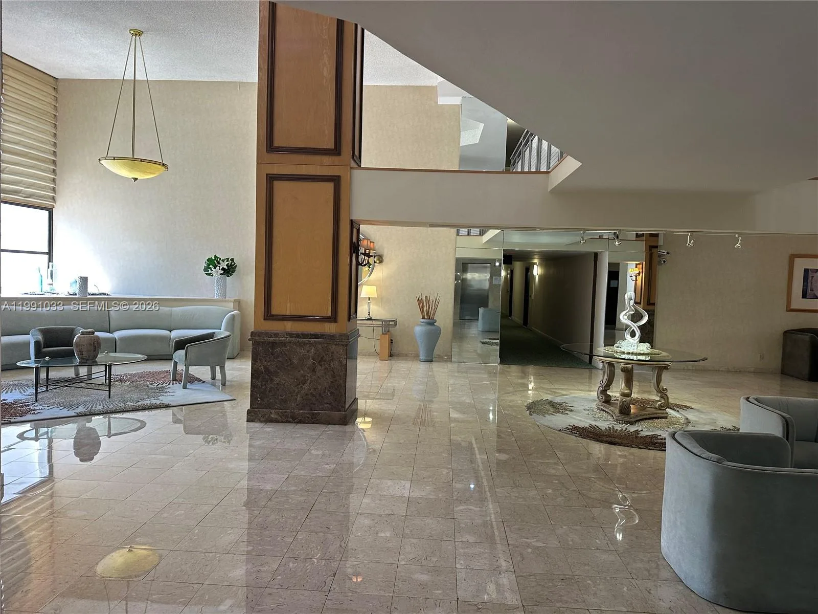 600 Parkview Dr # 717, Hallandale Beach, FL 33009 photo 4