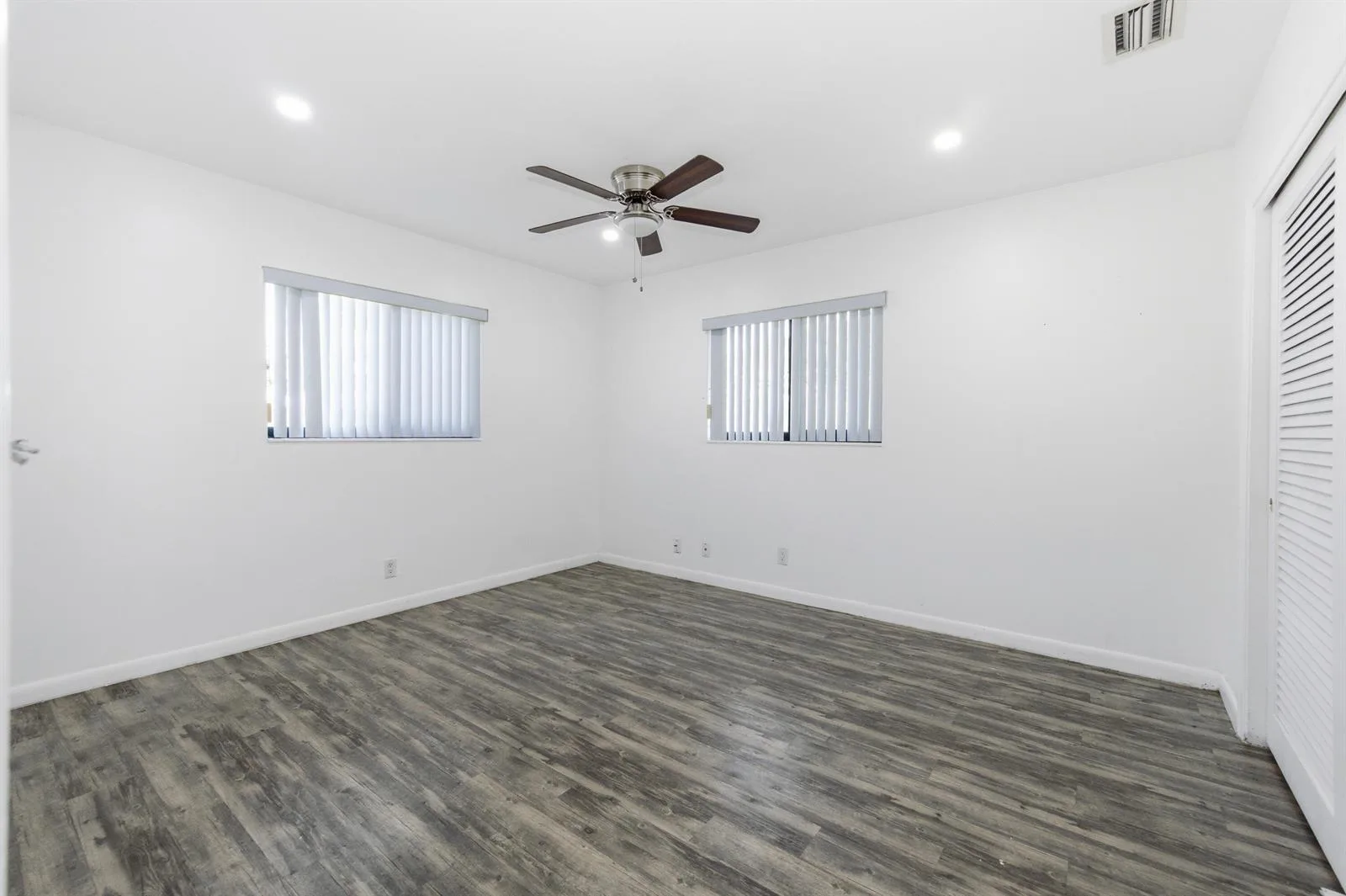 837 NW 41st Street # A-b, Oakland Park, FL 33309 photo 10