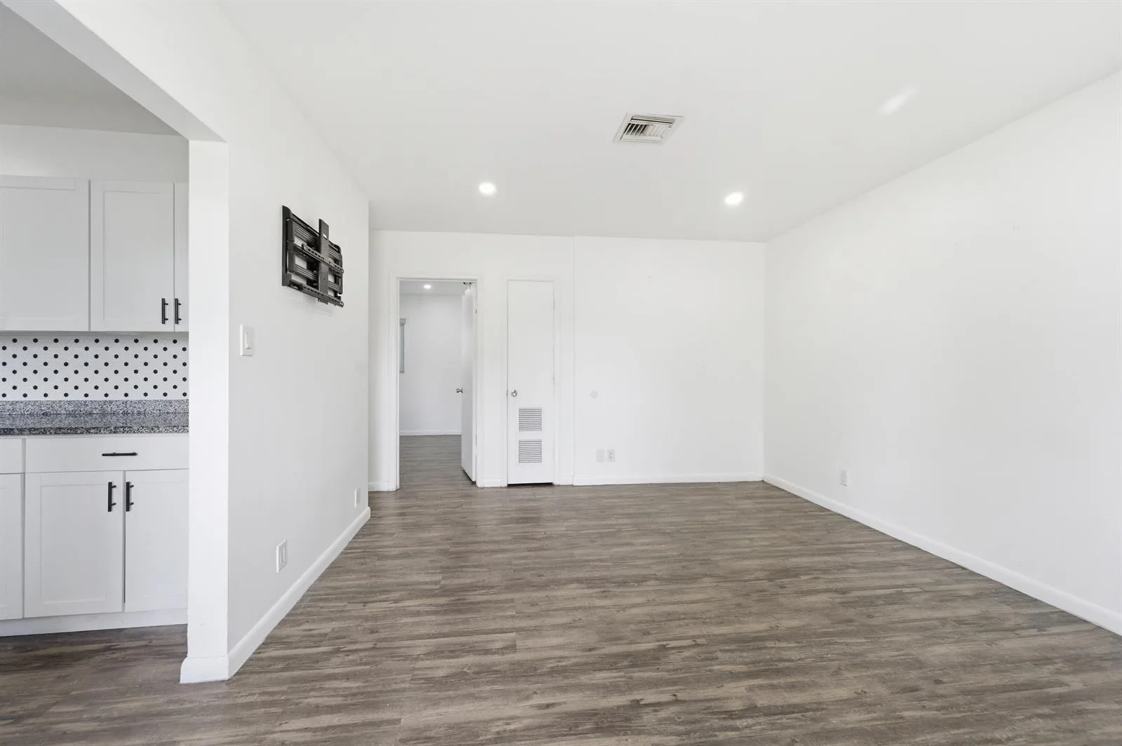 837 NW 41st Street # A-b, Oakland Park, FL 33309 photo 13