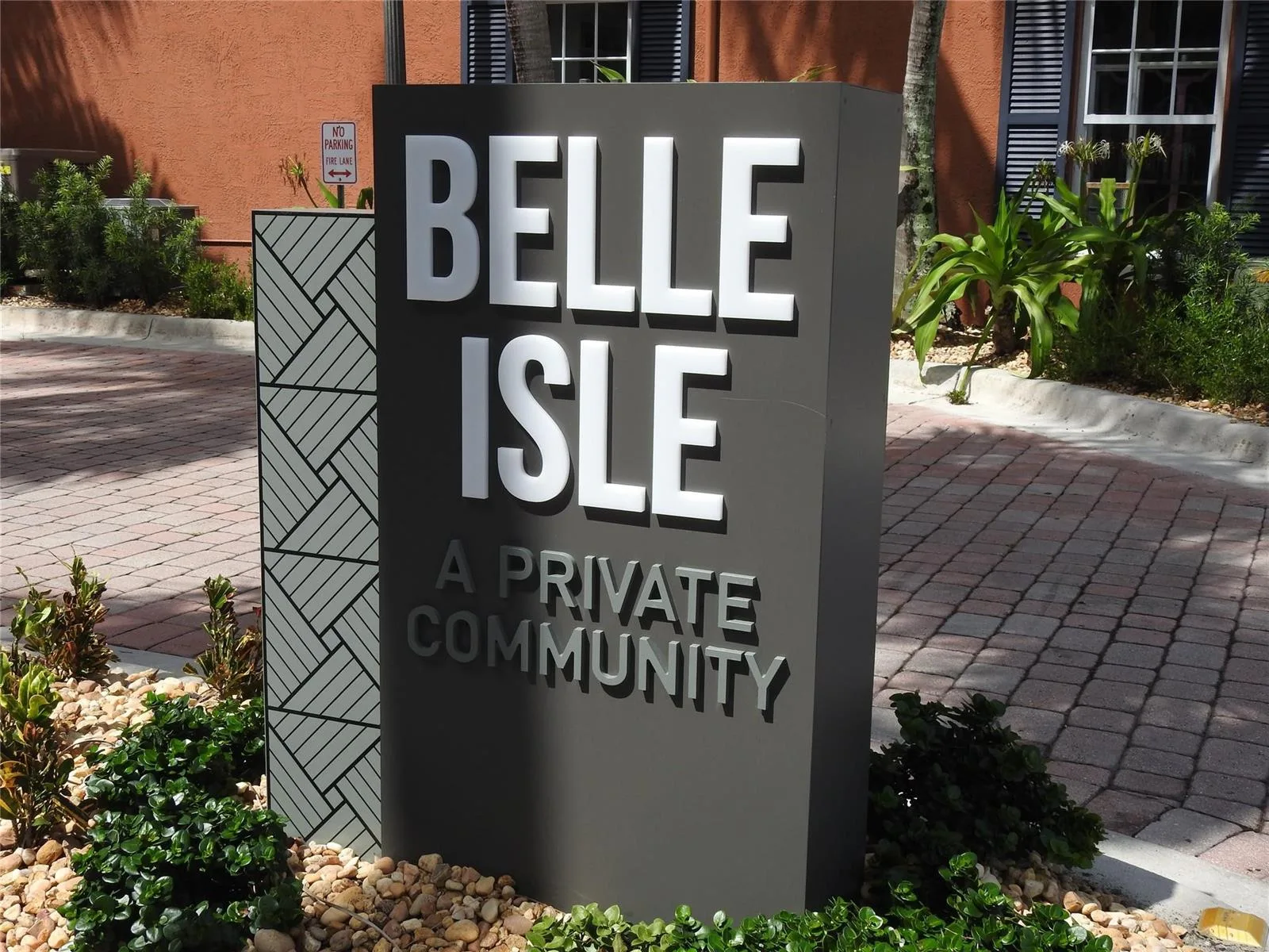 2299 NE 9th Avenue # 2299, Wilton Manors, FL 33305
