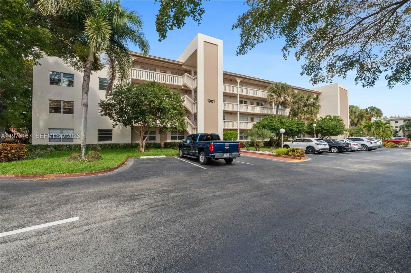 1901 Bermuda Cir # A1, Coconut Creek, FL 33066 photo 2