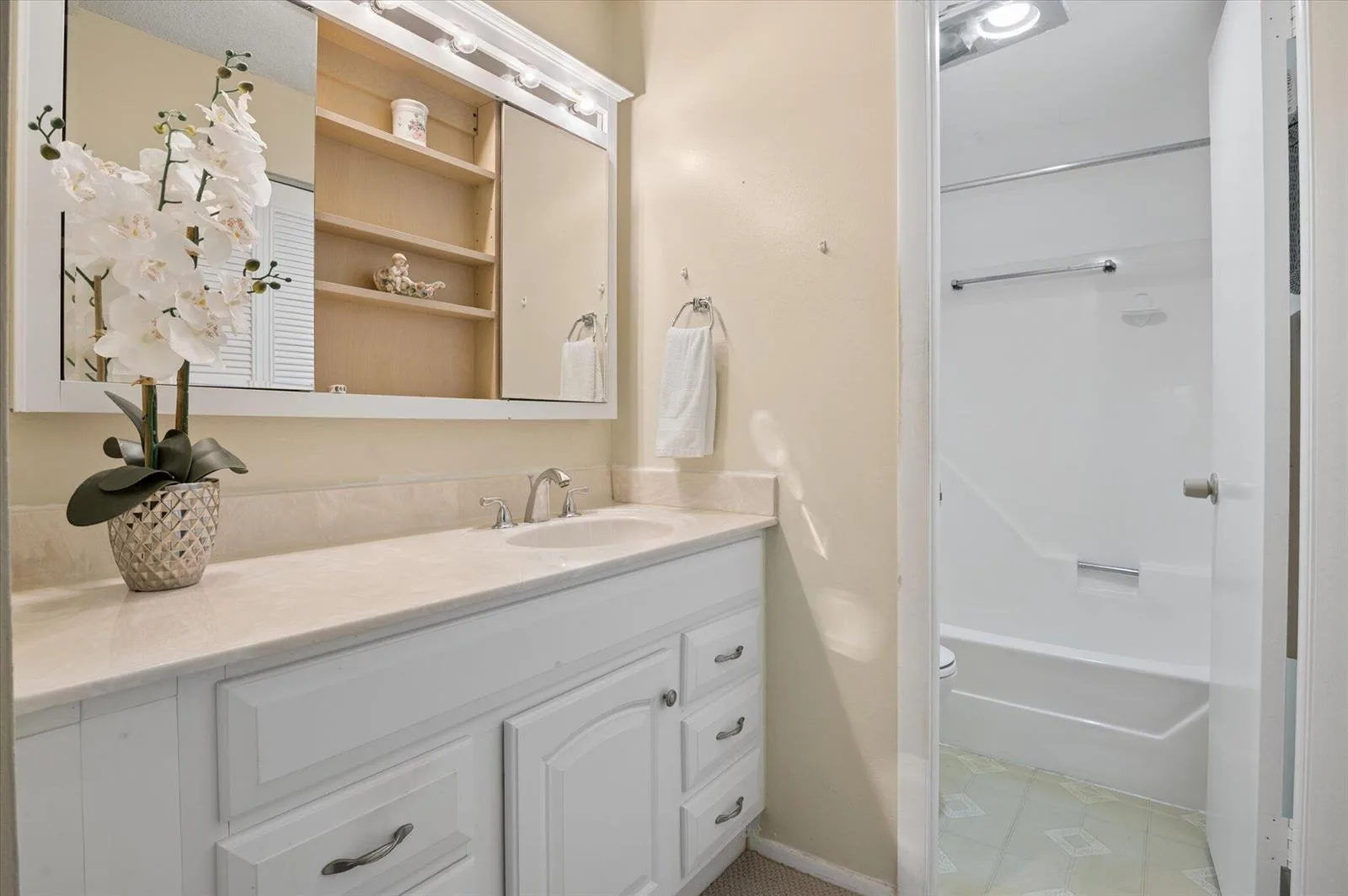 473 Lake Frances Drive, West Palm Beach, FL 33411 photo 10