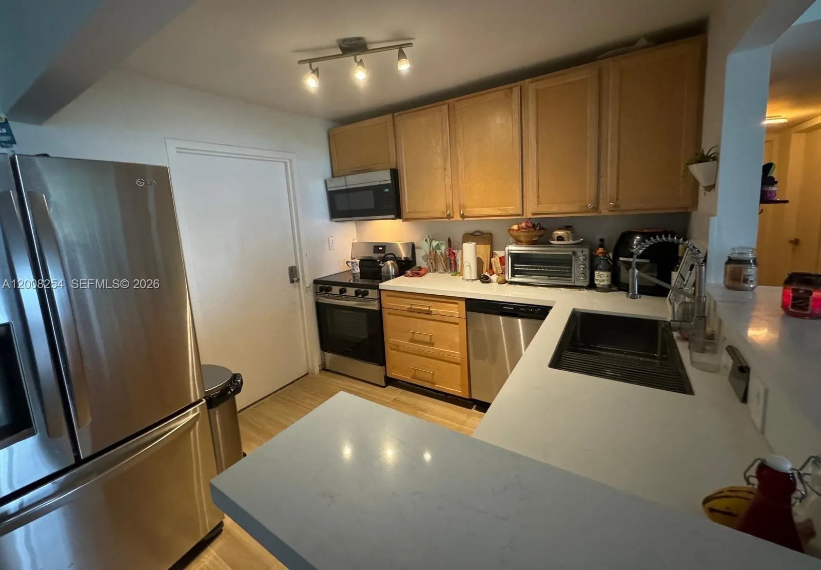 9020 NE 8th Ave # 1D, Miami Shores, FL 33138 photo 2