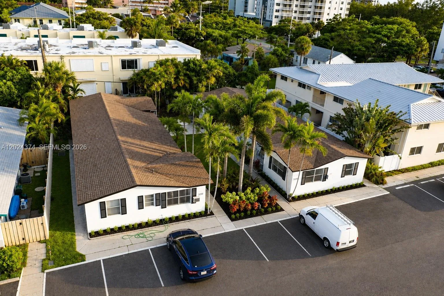 3210 Canal Dr # 6, Pompano Beach, FL 33062
